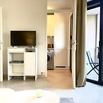 Spacious New And Terrace Juan-les-Pins